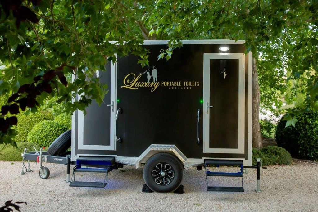 LUXURY TOILET HIRE - Luxury portable toilets Brisbane